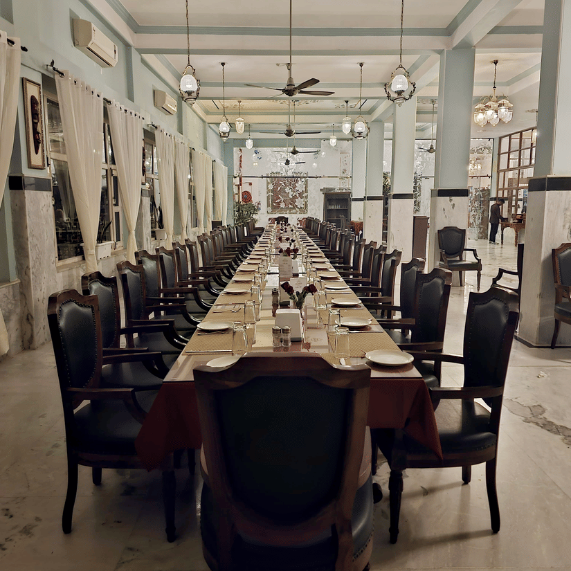 Fateh Mahal - Long Table - Dining